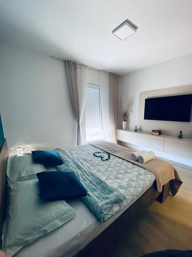 Apartment Lego Mostar Bagian luar foto